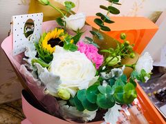 -花言草语鲜花店(灵山路店)