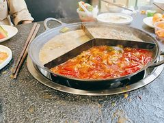 -渝里重庆火锅(航天城店)