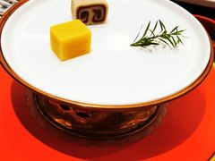 -皇城根·鲁菜济南菜·吊炉烤鸭·炒鸡鱼头(济南旗舰店)