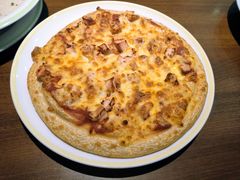 培根鸡肉双拼披萨-萨莉亚意式餐厅(南京环亚凯瑟琳广场店)