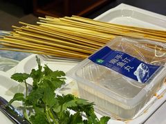 -佰人王串串香火锅(洋珠巷店)