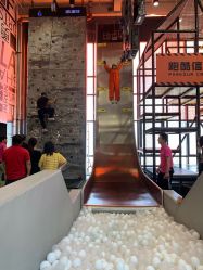 点击看大图 -嗨翻Hi-Fun竞技主题乐园·蹦床团建生日聚会(五棵松华熙店)