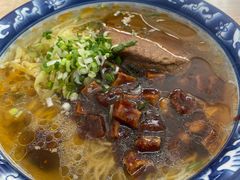 辣酱茭白肉丝汤面-陀块头面馆(梅岭南路店)