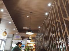 大堂-荷香婆婆鱼锅(七一路店)