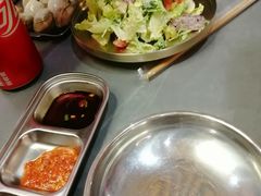 -围炉肉舍•炭烤活鳗•丹东海鲜烤肉(步行街店)