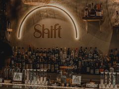 -Shift cocktail bar鸡尾酒吧