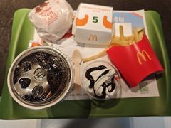 -麦当劳(乳山路店)