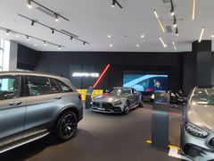 -奔驰上海利星(七宝店)