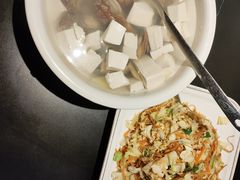-鑫悦楼煎蟹·16年海鲜大排档