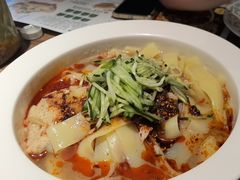 -巴扎屋大盘鸡·新疆菜(汇嘉时代店)