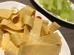 油豆皮-鱼酷活鱼烤鱼(恒隆广场店)