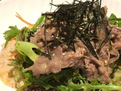 牛肉色拉-竹取居酒屋