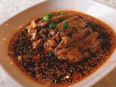 -鱼众不同·鸡公煲·烤全鱼(国顺路店)