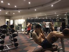 -一兆韦德健身(凤凰城店)