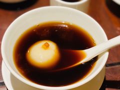 雪梨姜茶琥珀汤圆-成隆行·蟹王府(九江路店)