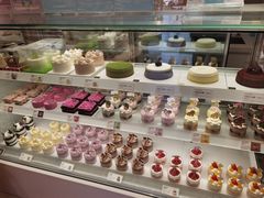 -好利来(东四店)