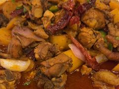 -乡村馕坑肉·烧烤·新疆菜·本地人更爱吃(阿勒泰首店)