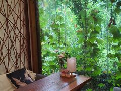 -谷咖啡·鲜花绿植花园餐厅