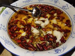 江鱼做水煮鱼-渝信川菜 · 川味家常菜(长安店)