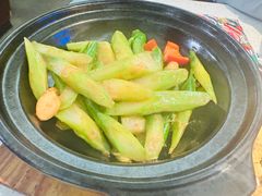 -肥仔文澳门猪骨煲(南京西路店)