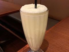 banana&nbsp;milk&nbsp;shake-Pancakes on the rocks(Darling Harbour)