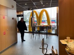 -麦当劳(庐山南路店)