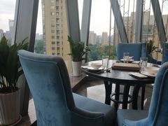 靠窗位-柒园·三十年创意杭帮菜(龙湖滨江天街店)