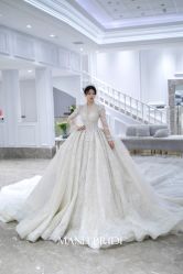 -MANLI BRIDAL婚纱