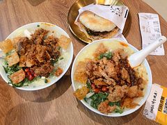 蛋冲牛肉豆腐脑-小豆海棠(人民南路店)