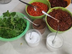 -小倪羊肉米线馆