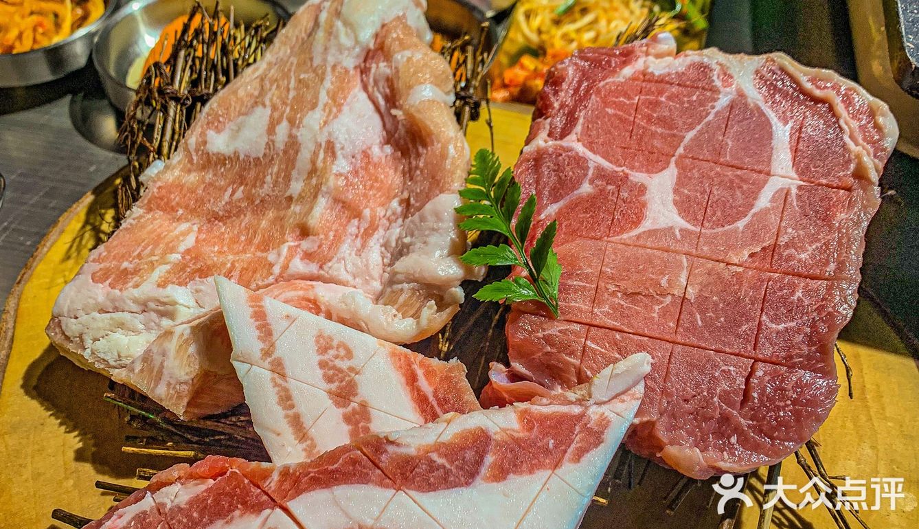 西安｜氛围感十足的首家黑猪韩式烤肉店🎀