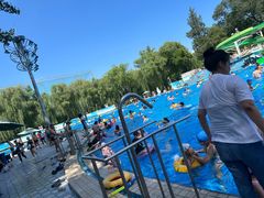 -青年湖公园水上世界