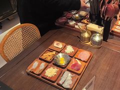 -银米·云南传统过桥米线(双廊黑金冠店)