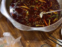 -乡土特色.冷锅鱼.牦牛肉汤锅