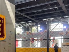 -小小特工运动馆(宝山三邻桥中心)