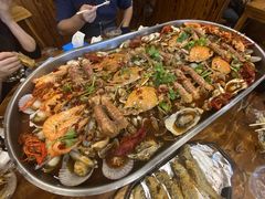 -老东镇啤酒屋海鲜加工·蒸汽海鲜·海鲜烧烤(台东店)