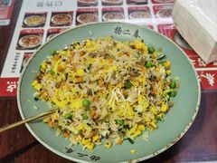 -扬二春炒饭(国庆路总店)