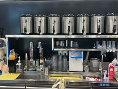-茶理宜世(岭南站NOVA店)