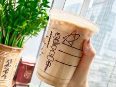 拿铁-星巴克臻选(深圳嘉里建设广场店)