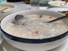 -沪华海鲜大酒楼(南汇店)