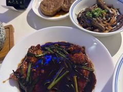 红烧大排-君东记本帮面馆(天钥桥路店)