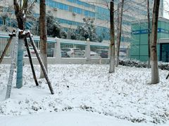 -佳园路(地铁站)