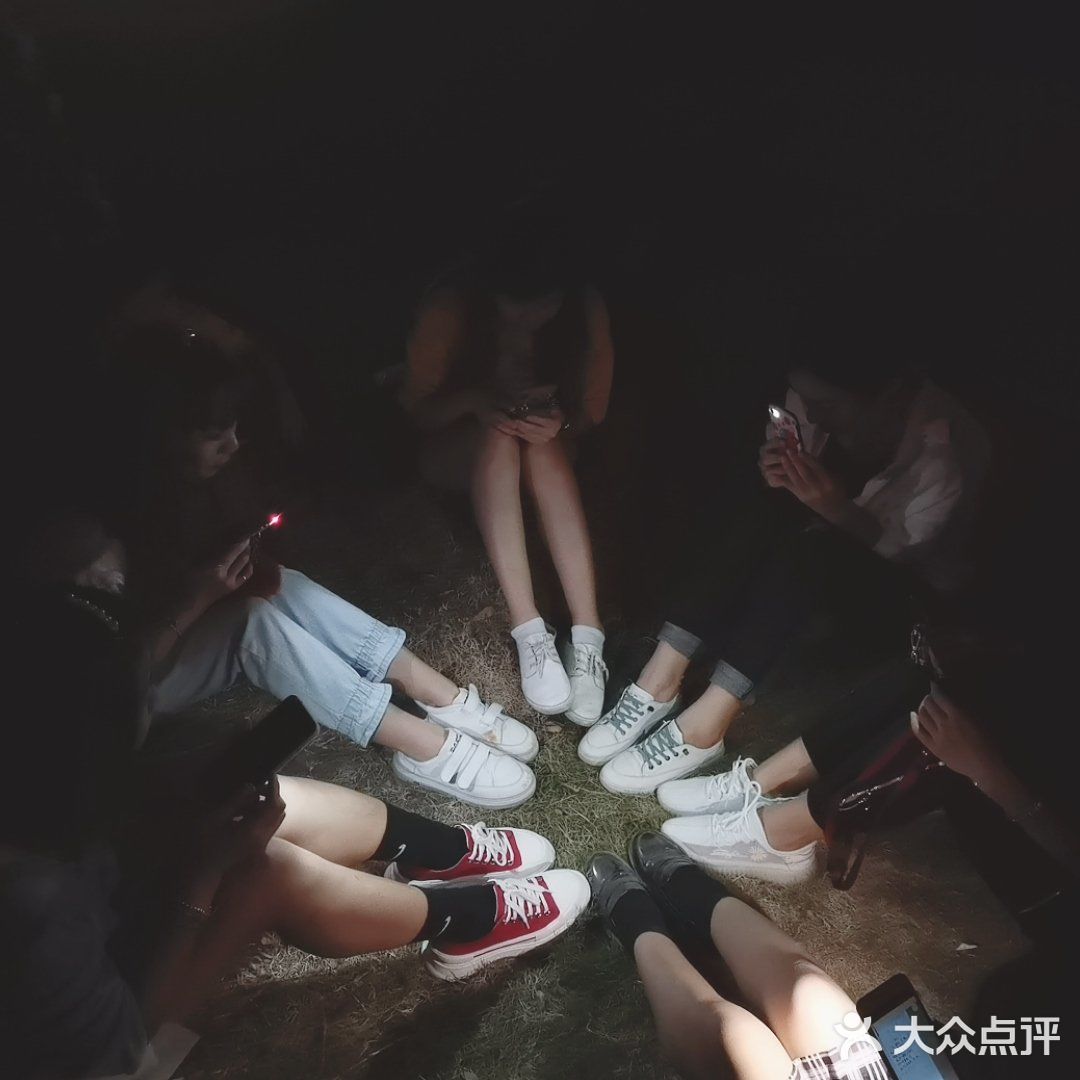 去了才知道只有一份一份的套餐