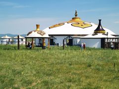 -呼伦贝尔大草原巴尔虎蒙古部落民俗旅游度假景区