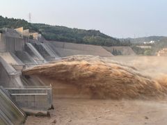 -黄河小浪底水利枢纽风景区