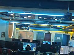 -嘻娱电竞·龙嘉兴(创业花园店)