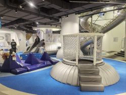 -MINI MARS KIDS CLUB亲子家庭中心(杨浦黄兴店)