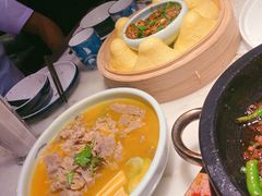 酸汤时蔬肥牛-绿茶餐厅(松江万达店)