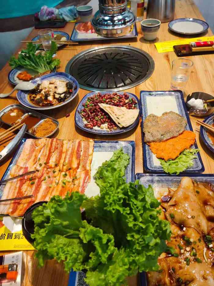 市井烤肉(机场道店)-"菜价回到20年前,菜品丰富,良心老板,不.