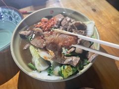 -同济牌坊美贤牛什